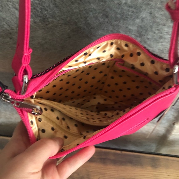 Sparkling Hot Pink Crossbody Bag - Picture 6 of 6